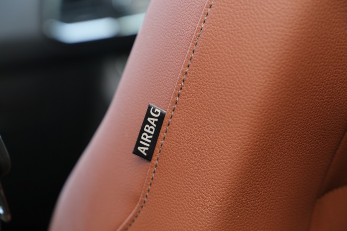 seat airbag