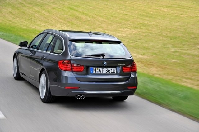 BMW 3 Series Touring Review
