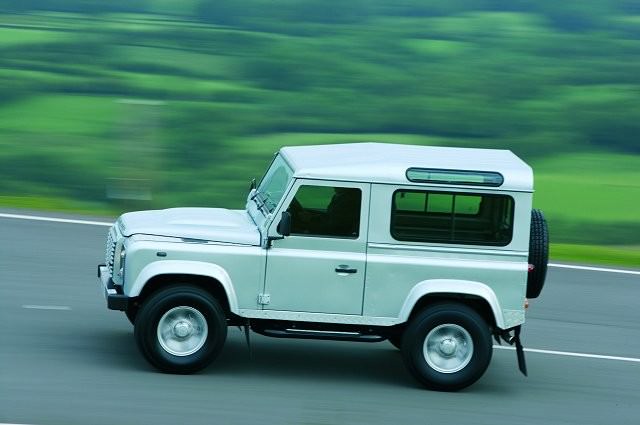 Land Rover Defender Review