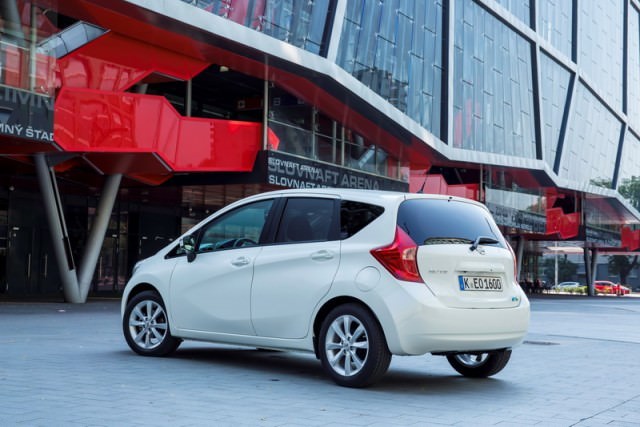 Nissan Note Review