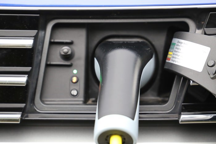 Plug-in hybrid cars Ireland