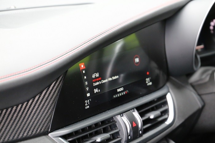 Alfa Romeo Giulia QV infotainment screen