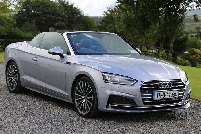Audi A5 Cabriolet soft top roof