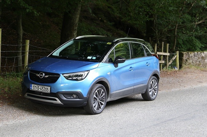 Opel Crossland X Review