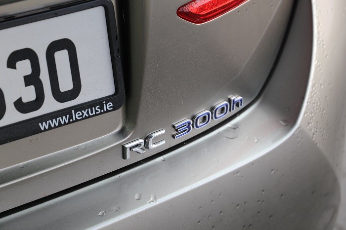 Lexus RC300h badge