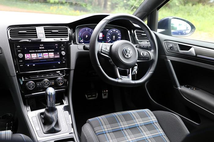 VW Golf GTE Interior