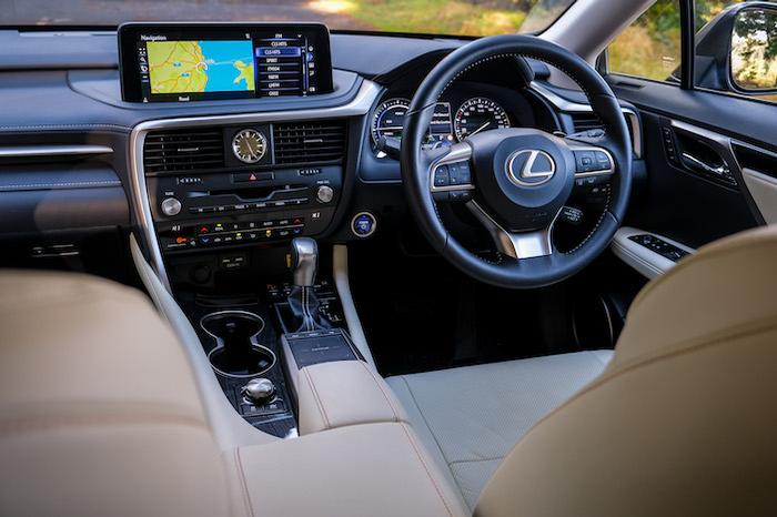 Lexus RX interior