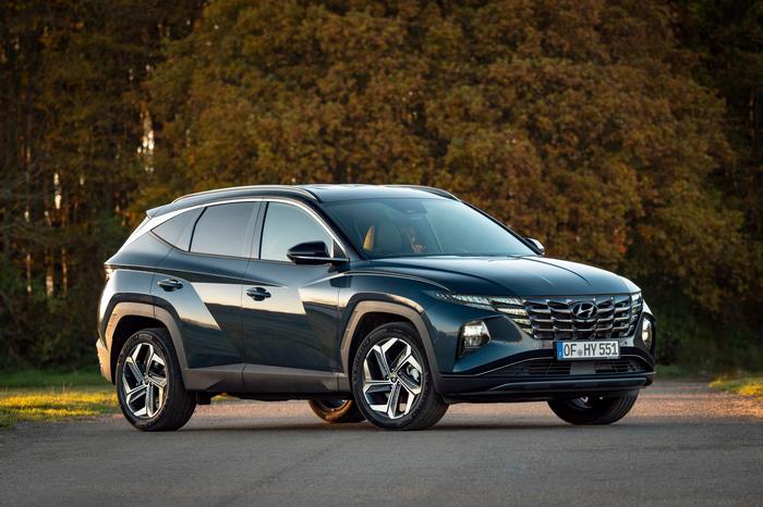 Hyundai Tucson Hybrid Review